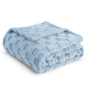 Soft Checkered Fleece Baby Blanket – Warm & Cozy for Newborns